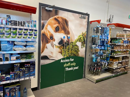 Maxi Zoo Ashbourne listing image