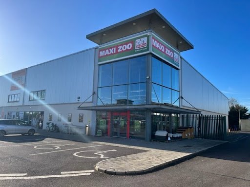 Maxi Zoo Midleton listing image
